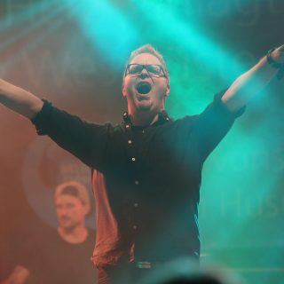 Happy Weekend everybody!

Pic by @ralf.faehrmann.fotografie 

#helloflow #buesum # hafentage #singer #livemusik #openair