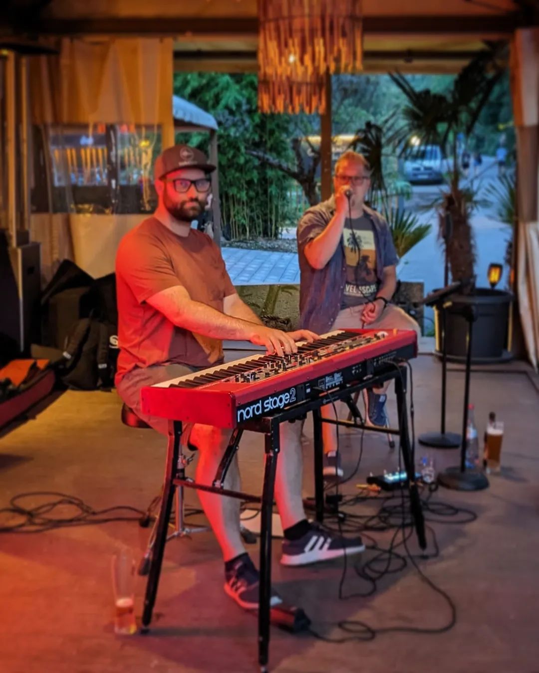 Es war mal wieder großartig gestern im @seecafe_shinebar. Danke an das großartige Publikum und den tollen Service. Wir freuen wir uns auf ein Wiedersehen.❤️